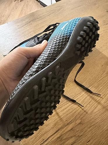 фудболные бутсы: Футбольные бутсы/сороконожки Nike Mercurial 36 размер - Назначение — 3