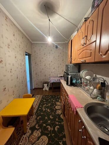 продаю квартиру ак кеме: 2 комнаты, 52 м², 3 этаж — 5