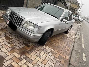 мерседес 124 бак: Mercedes-Benz W124: 1993 г., 2.2 л, Кол менен иштөөчү, Газ, Седан — 2