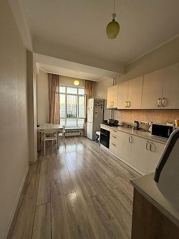 квартира баяат: 1 комната, 43 м², Элитка, 4 этаж — 3