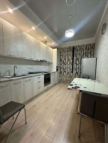 Кыймылсыз мүлк: 2 бөлмө, Риелтор, Чогуу жашоосу жок — 3