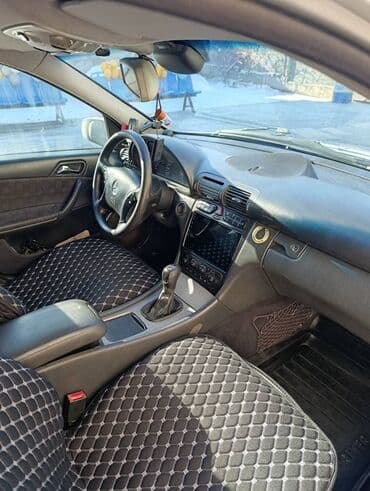 крыло на w210: Mercedes-Benz C-Class: 2001 г., 2 л, Механика, Газ, Седан — 3