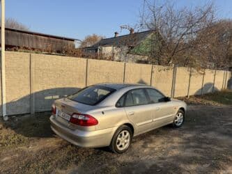 продаю в связи с переездом: Mazda 626: 2000 г., 2 л, Автомат, Бензин, Хэтчбэк — 12