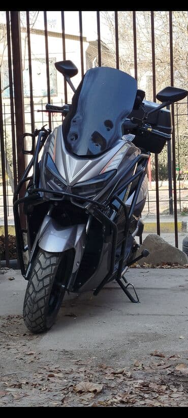 Макси-скутер Yamati, 175 куб. см, Бензин, Б/у