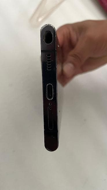 samsung note: Samsung Galaxy S22 Ultra, цвет - Черный — 3