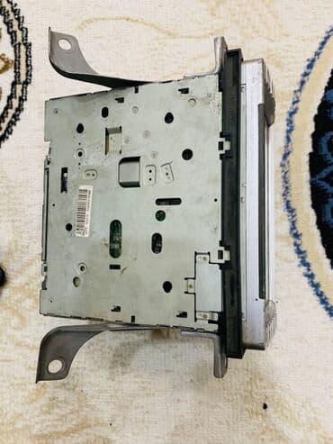 купить автомагнитолу бу: Автомобильная стереосистема и радио, вид на заднюю камеру — 2