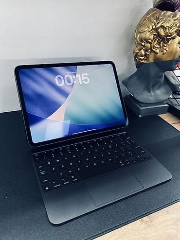Планшеты: Планшет, Apple, память 256 ГБ, 10" - 11", Wi-Fi, Б/у, Классический цвет - Черный — 1