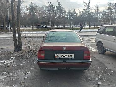 oz opera: Opel Astra: 1995 г., 2 л, Механика, Бензин, Седан — 3