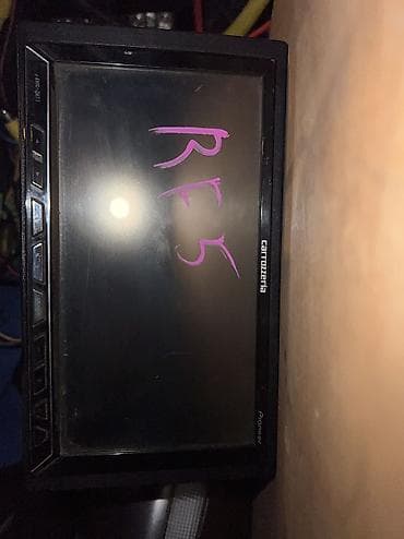 Два штатных автомагнитофона/мультимедийных головных устройства Gathers — 2