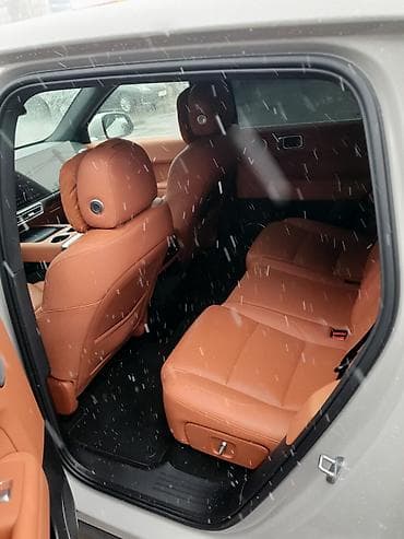 lexsus es: Lixiang L6: 2024 г. — 8