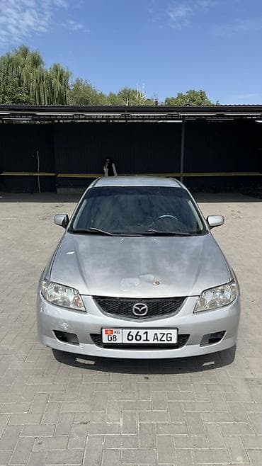 продаю mazda 323: Mazda 323: 2002 г., 1.6 л, Механика, Бензин, Хэтчбэк — 4