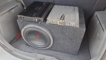 Автозвук комплект: сабвуфер + 2 усилителя Состав: - Сабвуфер Kenwood — 4