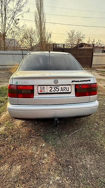 Транспорт: Volkswagen Passat: 1996 г., 1.6 л, Механика, Бензин, Седан — 3