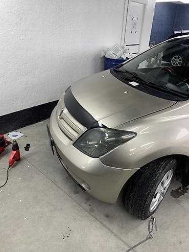 тайота ист фар: Toyota Ist: 2002 г., 1.5 л, Автомат, Бензин, Хэтчбэк — 2