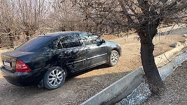 Toyota: Toyota Corolla: 2005 г., 1.6 л, Механика, Бензин, Седан — 7