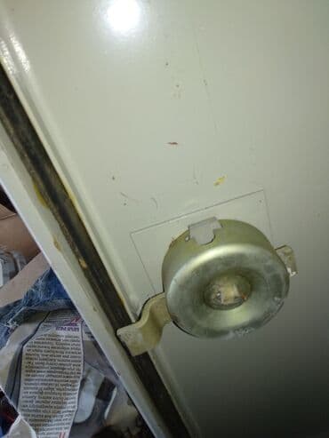 Продаю электрощитовую советского производства, в хорошем состоянии,с