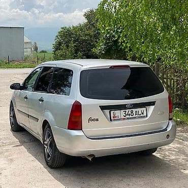 Унаа сатуу: Ford Focus: 2001 г., 1.6 л, Кол менен иштөөчү, Бензин, Универсал — 5