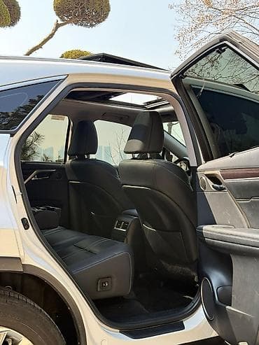 Lexus RX: 2021 г., 3.5 л, Автомат, Гибрид, Кроссовер — 9