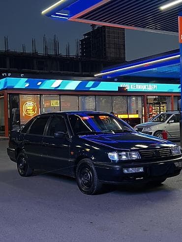 Volkswagen Passat: 1994 г., 1.8 л, Ручные, Бензин, Седан