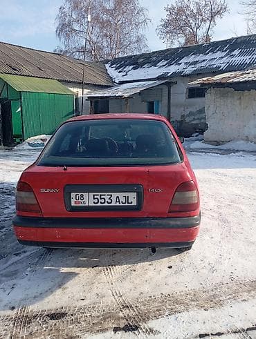 Унаа сатуу: Nissan Sunny: 1993 г., 1.4 л, Кол менен иштөөчү, Бензин, Хетчбек — 8