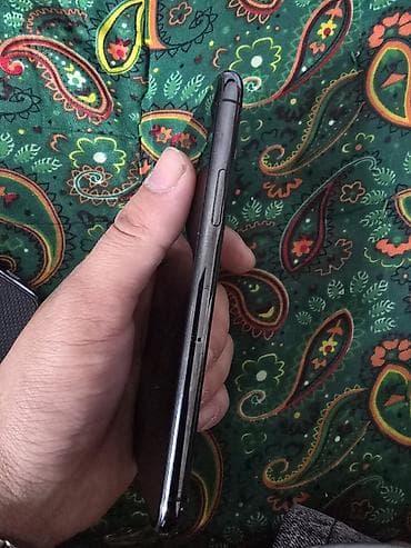 моющий пылесос для авто: IPhone 11 Pro, Б/у, 256 ГБ, Черный, Кабель, 73 % — 3