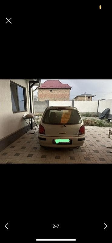 265 40 20: Toyota Yaris Verso: 1997 г., Минивэн — 3
