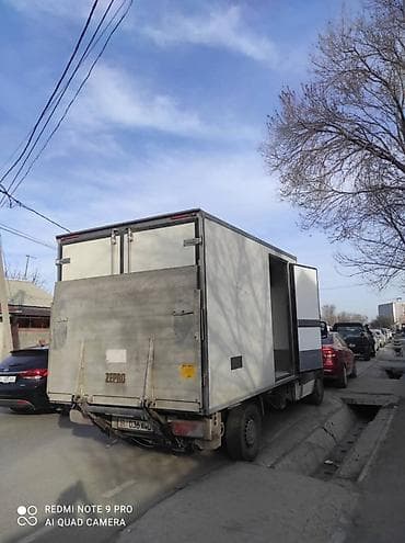 холодильная будка: Рефрижераторный фургон Mercedes-Benz Sprinter аренда - Изотермический — 7