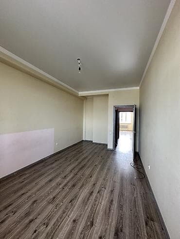 2 комнаты, 77 м², 9 этаж, Косметический ремонт at lalafo.kg 2 комнаты, 77 м², 9 этаж, Косметический ремонт