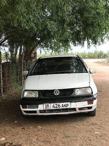Volkswagen Vento: 1996 г., 1.8 л, Газ, Седан — 2