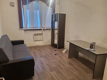 osh flats: 2 комнаты, 30 м², Индивидуалка, 1 этаж, Косметический ремонт — 1