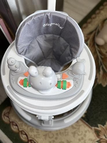 детский манеж и ходунок: Ходунки для малыша с игровой панелью - Круглая устойчивая база на — 6