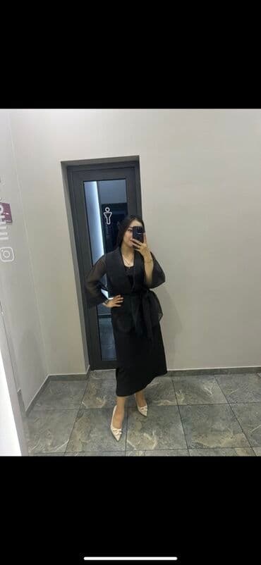 платье майка миди: Платья миди — два варианта. 1) Черное компаньон-ансамбль: - Платье — 1