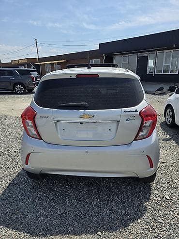 какие авто надежные: Chevrolet Spark: 2017 г., Бензин, Хэтчбэк — 4
