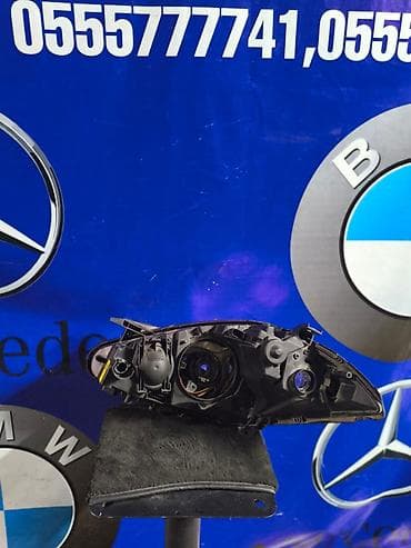 2005: Передняя правая фара Mercedes-Benz 2005 г., Б/у, Оригинал, Япония — 2
