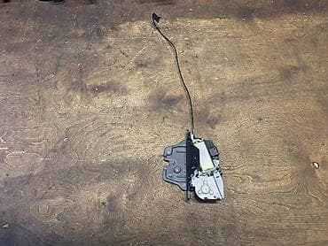 e53 4 8: Замок багажника BMW 2004 г., Б/у, Оригинал, Германия — 2