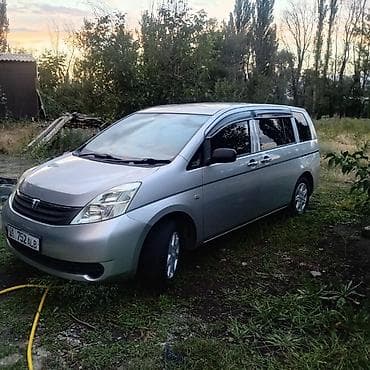 maxima j30: Toyota Isis: 2005 г., Автомат, Бензин, Минивэн — 2