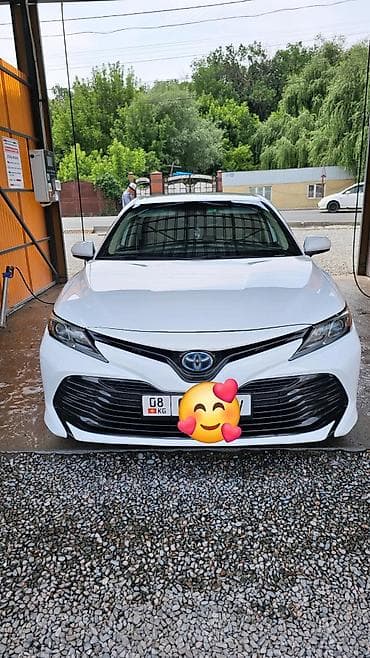 авто дёшево: Toyota Camry: 2019 г., 2.5 л, Автомат, Гибрид, Седан — 3