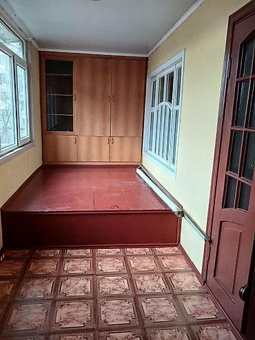 Квартиры: 3 комнаты, 70 м², 3 этаж — 7