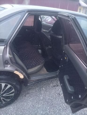 mazda 626 gd: Mazda 626: 1991 г., 2 л, Ручные, Бензин, Хэтчбэк — 7