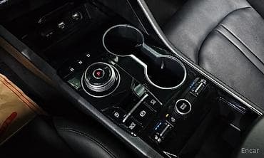 roewe ei5: Kia K5: 2022 г., Седан — 5