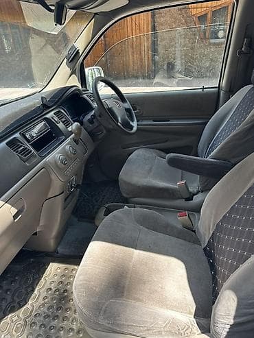w211 5: Honda Stepwgn: 2002 г., 2 л, Автомат, Газ, Минивэн — 6
