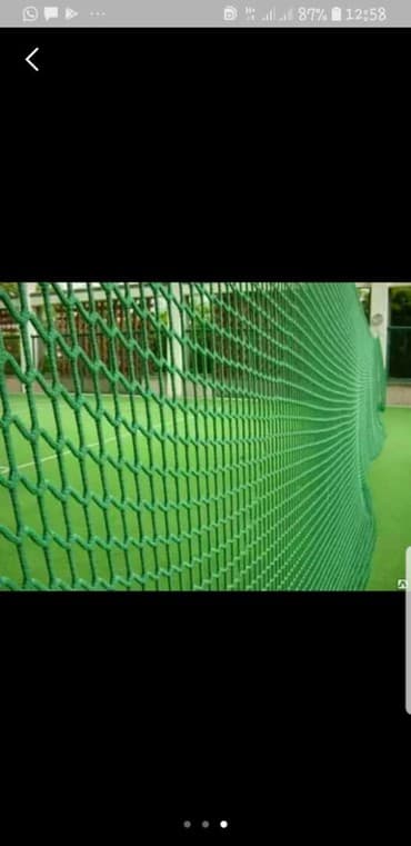 строительство мини футбольного поля цена: Заградительные сетки для мини футбольного поля, спорт залов и др — 1