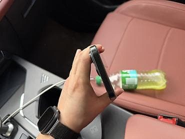 iphone 11mini: IPhone 15 Pro Max, 256 ГБ, Black Titanium, 86 % — 2