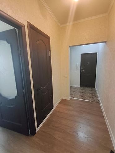 для суши: 3 комнаты, 90 м², 106 серия улучшенная, 4 этаж, Косметический ремонт — 5
