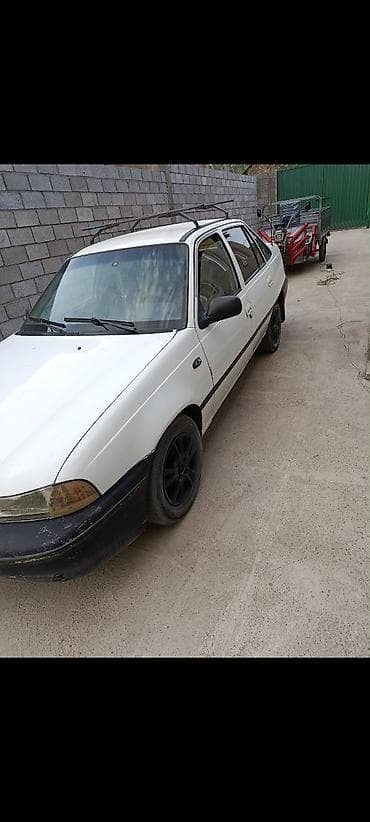 унаа бишкек авторынок: Daewoo Nexia: 1995 г., 1.5 л, Кол менен иштөөчү, Бензин — 1
