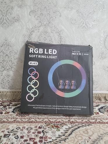 insta 360: Кольцевая LED‑лампа на штативе для фото/видео, визажа и стримов — 7