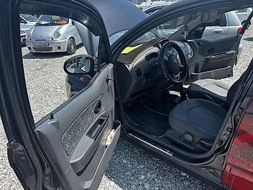 Транспорт: Chevrolet Spark: 2006 г., 1 л, Механика, Бензин, Хэтчбэк — 8