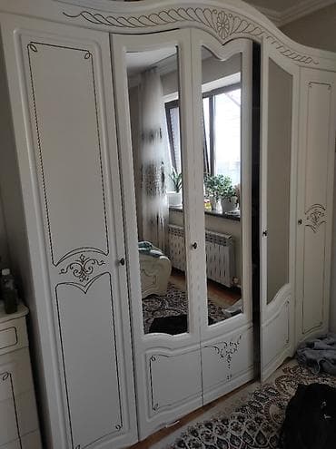 Спальные гарнитуры: Спальный гарнитур, Б/у, Двуспальная кровать, Трюмо, Тумба, Самовывоз, цвет - Белый — 1