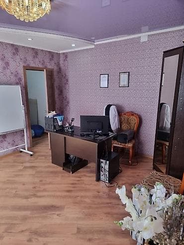 аренда помишение: Продаём дом 2 этажа. 2,8 сотки по документам,факт 3,5 сотки. 190м² — 9