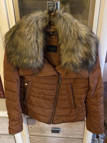 Спецодежда: Продаю курткивсе в хорошем состоянии, по 1000с 1 меховая курточка 2 — 3